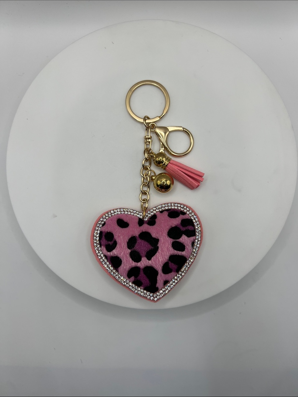 758. Heart Leopard Print Tassel Keychain - Picture 2 of 4